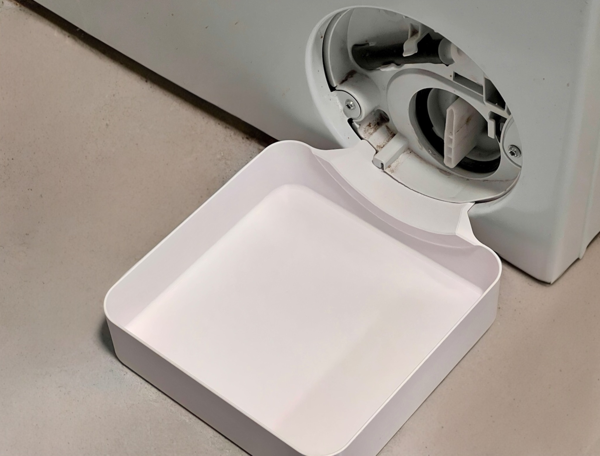 Bosch Siemens Makine Atık Filtresi Tahliye Hunisi